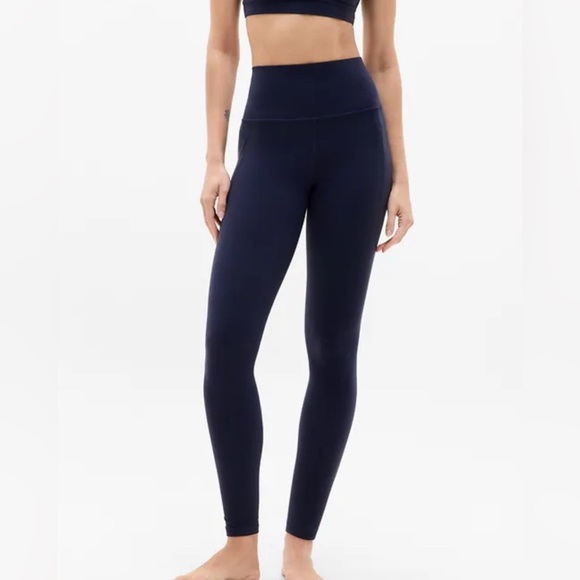 Athleta Pants - Women’s Athleta Salutation Stash High Rise Tight Full Length Legging Size Small